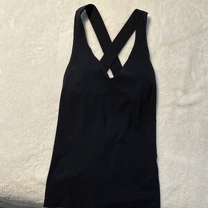 Lululemon workout tank